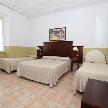 Hotel Belvedere Lido di Ostia Eksteriør bilde